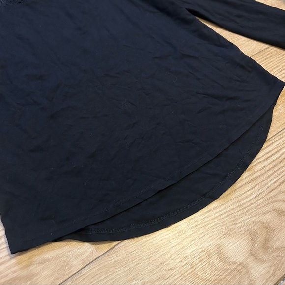 NWOT Ardene Black Lace Shoulder Long Sleeve Blouse - Women’s Medium - Picture 4 of 7